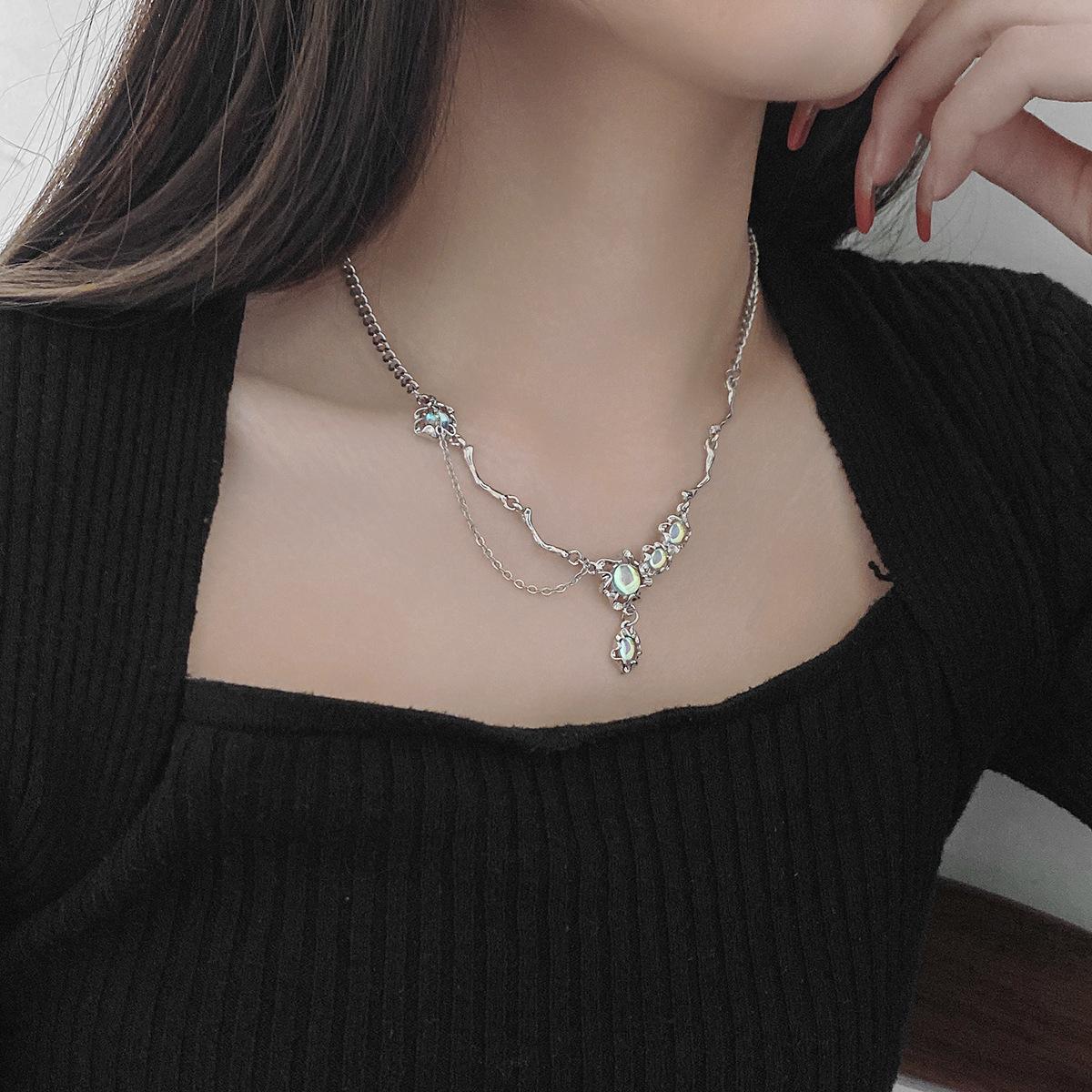 Luxury jewelry, alloy, irregular necklace, silver, suitable for everyone