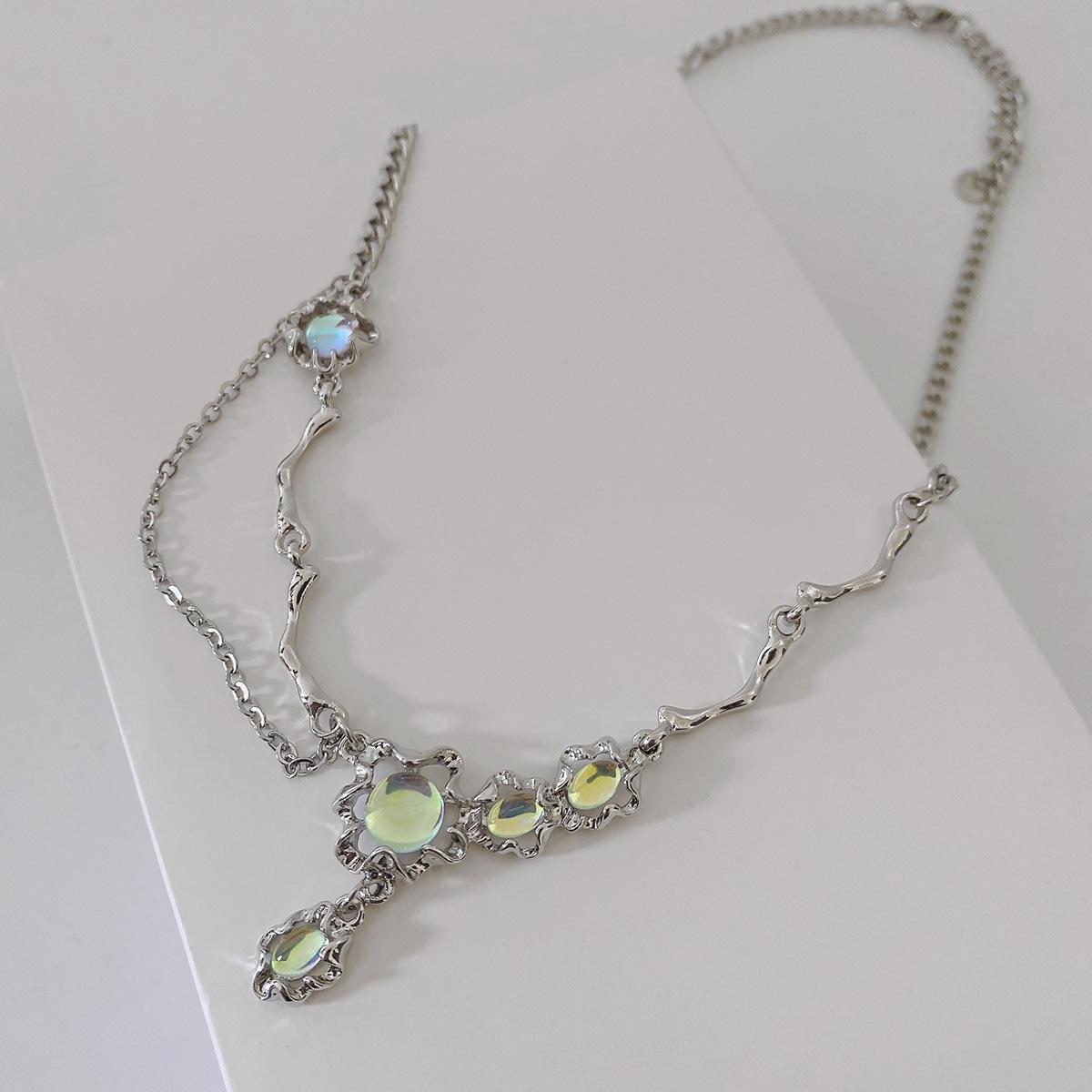 Luxury jewelry, alloy, irregular necklace, silver, suitable for everyone