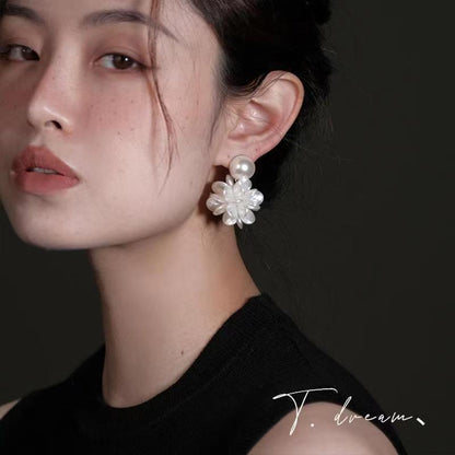 Chinese style luxury style, acrylic, pearl, white flower earrings, for everyone