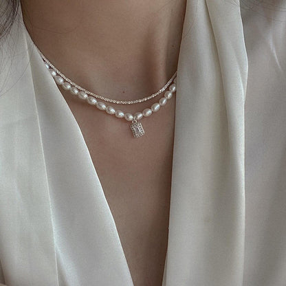 Luxury jewelry Royal Pearls, pearls, alloys, zircons, necklaces, for everyone