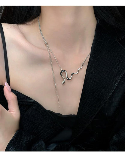 Luxury jewelry, alloy, snake necklace, silver, for everyone