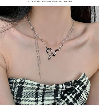 Luxury jewelry, alloy, snake necklace, silver, for everyone