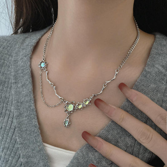 Luxury jewelry, alloy, irregular necklace, silver, suitable for everyone