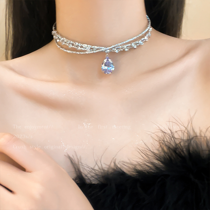 Luxury jewelry, zircon alloy, water drop shaped necklace, silver, suitable for everyone